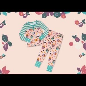 Super soft Halloween girls size 8